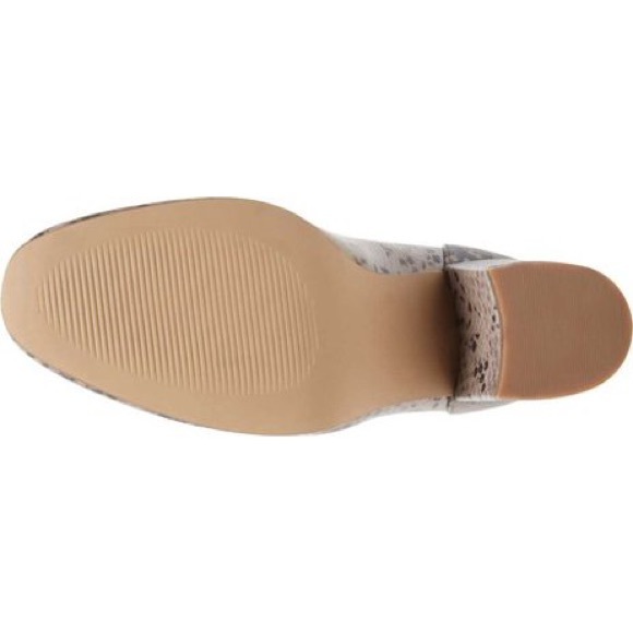 NWT Steve Madden Scale Ankle Bootie - Picture 5 of 5